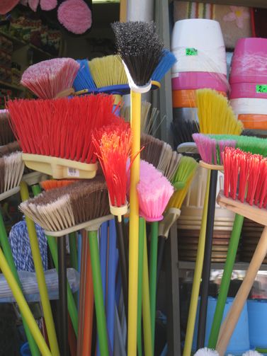Brooms & Brushes - Ridge & Ride